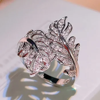 Модерен пръстен с листа свеж стил за жени, със сребърно покритие декорации от цирконии за сватбената церемония